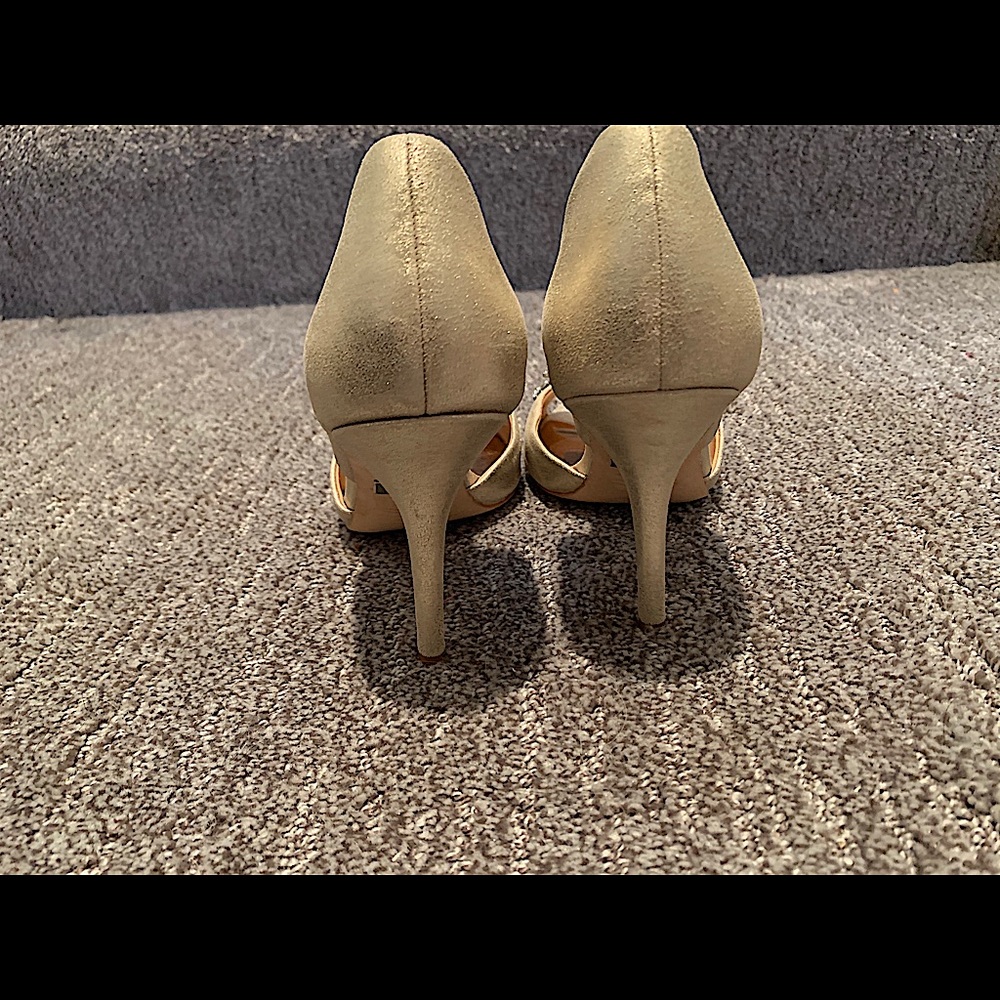 Badgley Mischka d’Orsay pumps